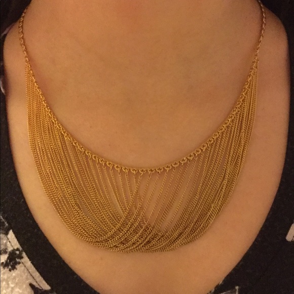 Overlapping Chain Necklace - Picture 1 of 2
